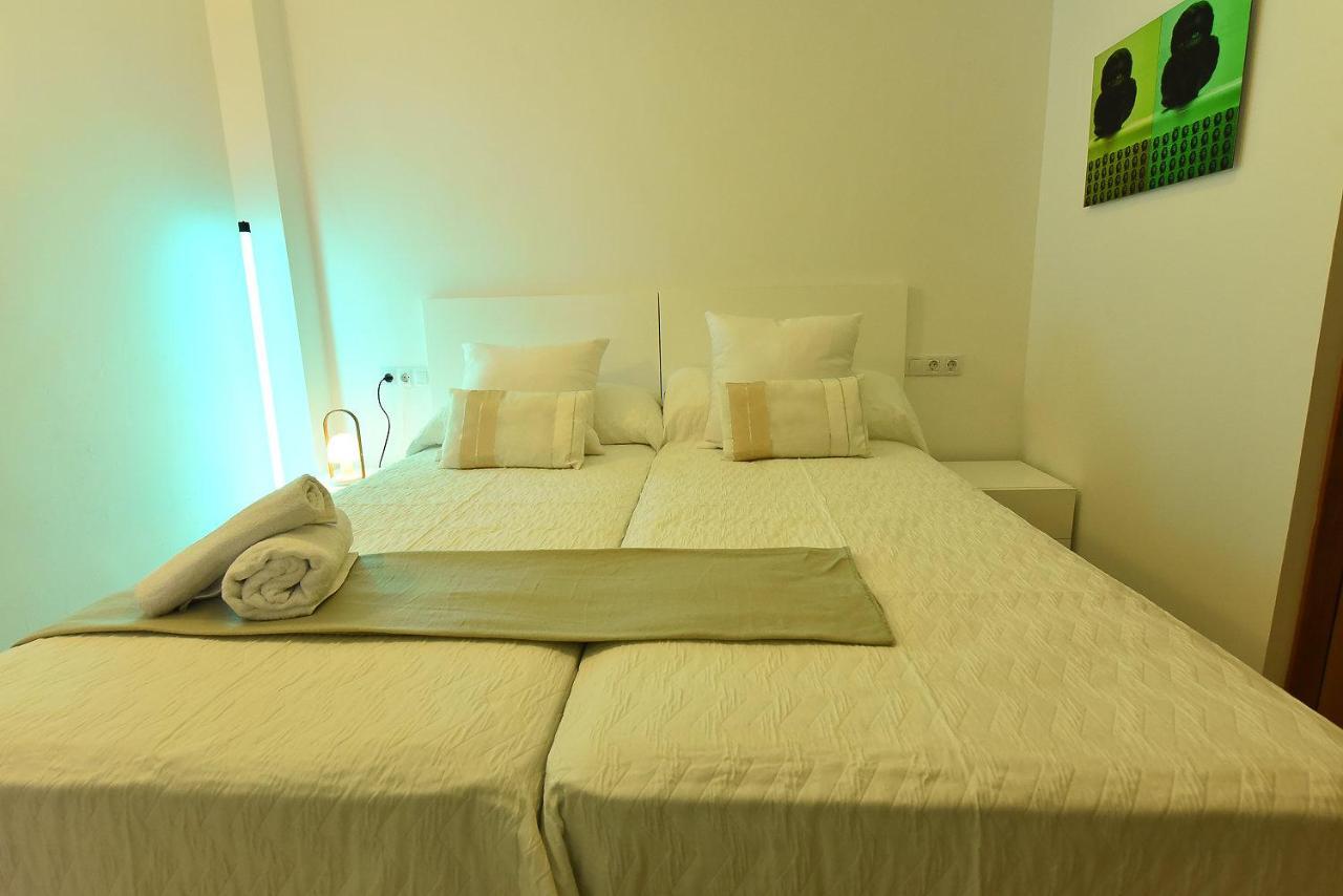 Sal Mar Suites Santa Eularia des Riu Zewnętrze zdjęcie