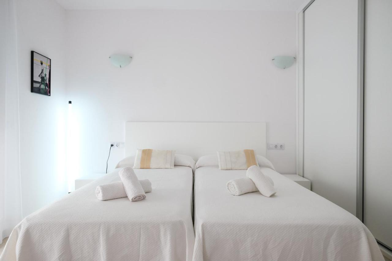 Sal Mar Suites Santa Eularia des Riu Zewnętrze zdjęcie