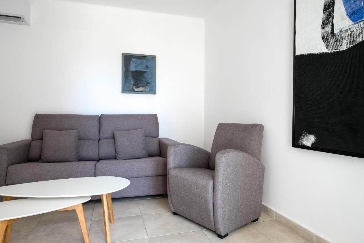 Sal Mar Suites Santa Eularia des Riu Zewnętrze zdjęcie