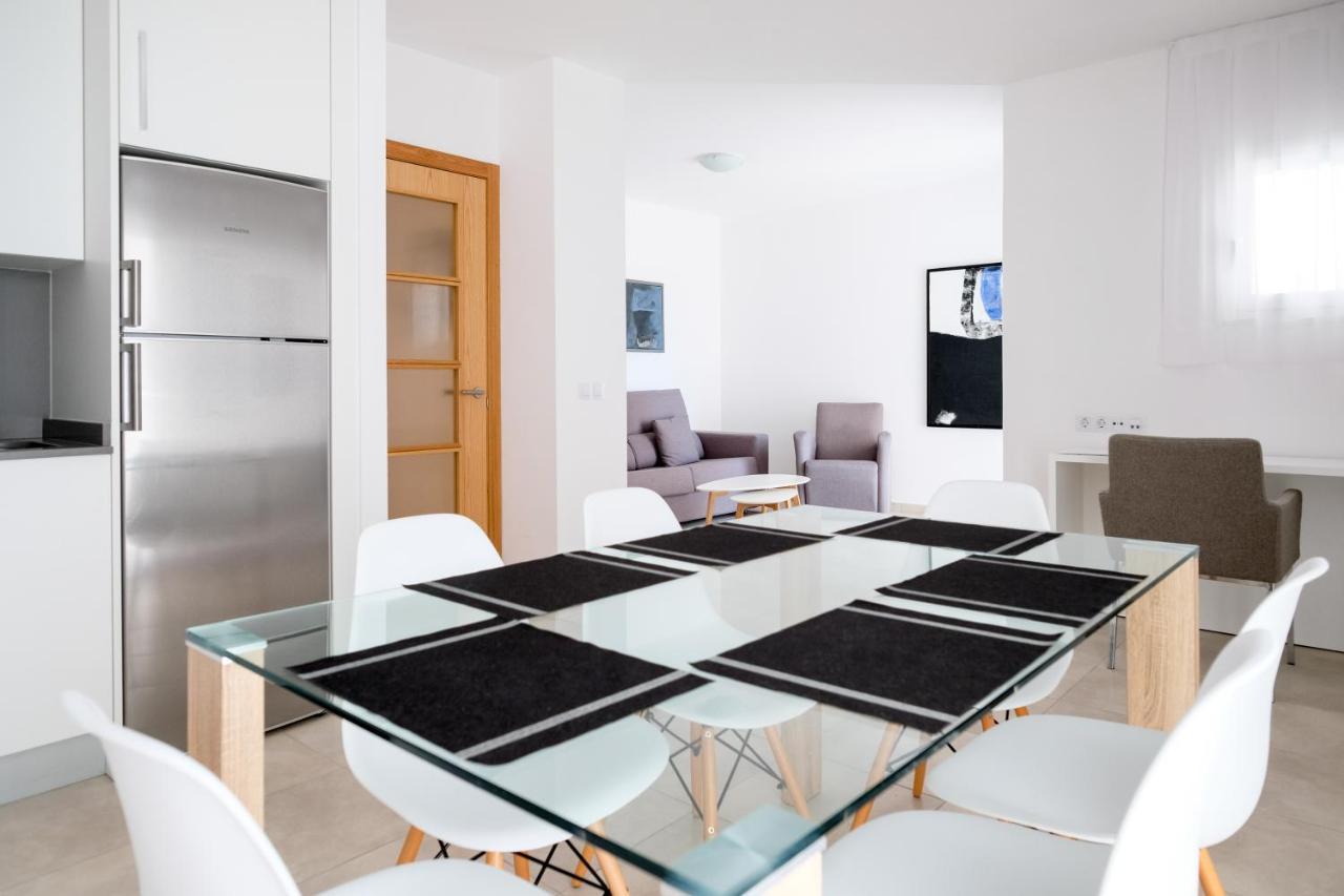 Sal Mar Suites Santa Eularia des Riu Zewnętrze zdjęcie