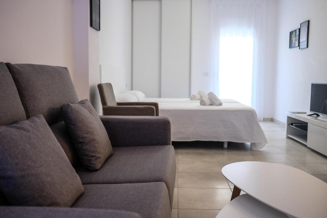 Sal Mar Suites Santa Eularia des Riu Zewnętrze zdjęcie