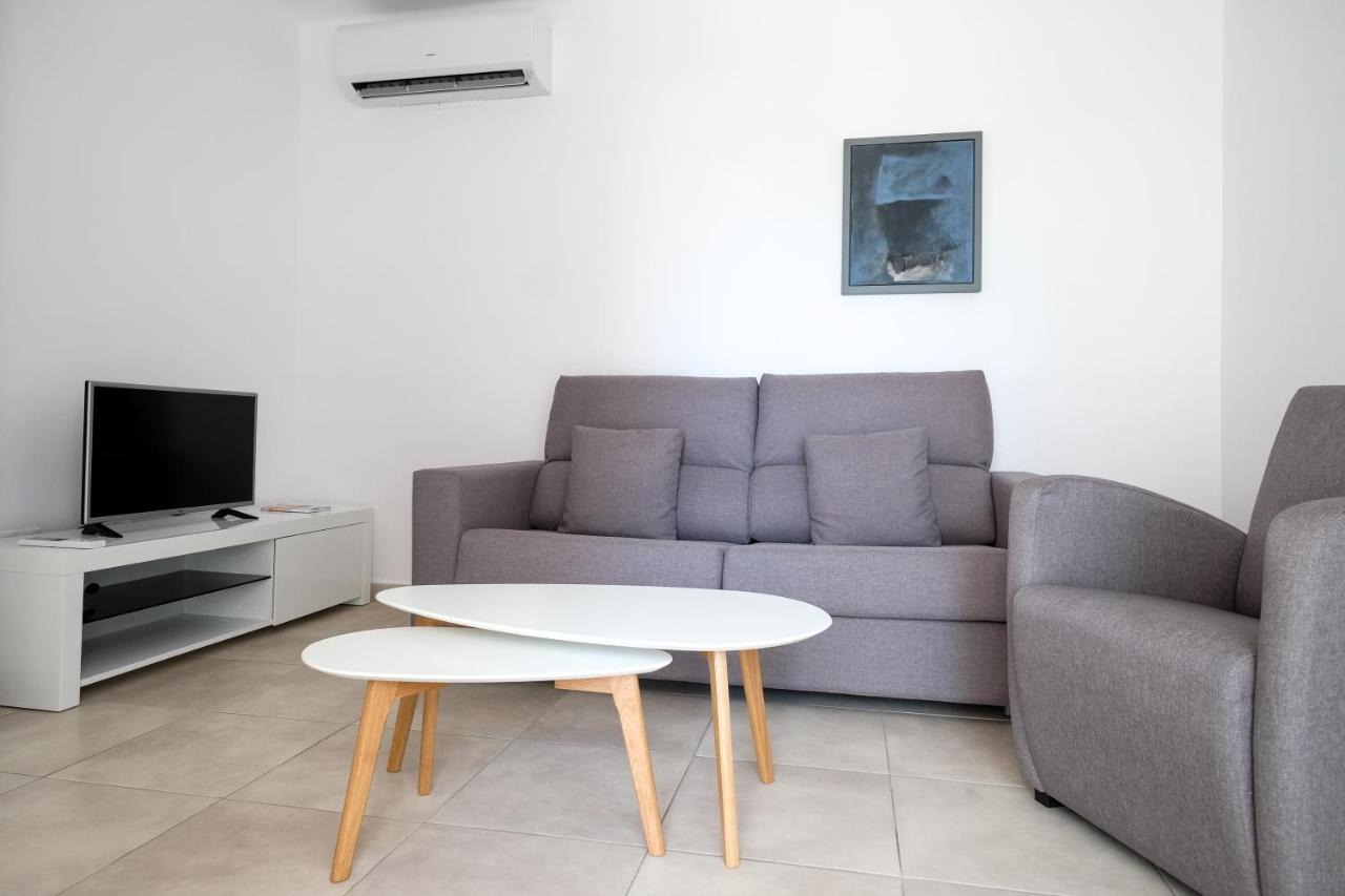 Sal Mar Suites Santa Eularia des Riu Zewnętrze zdjęcie