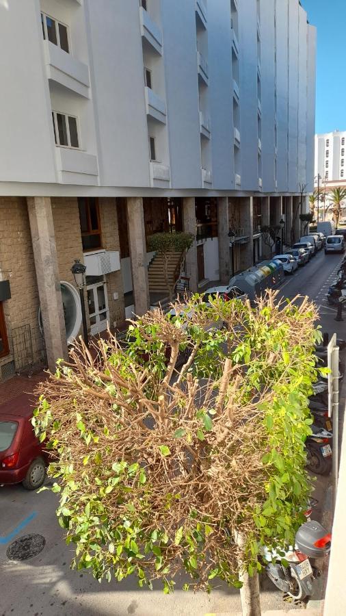 Sal Mar Suites Santa Eularia des Riu Zewnętrze zdjęcie